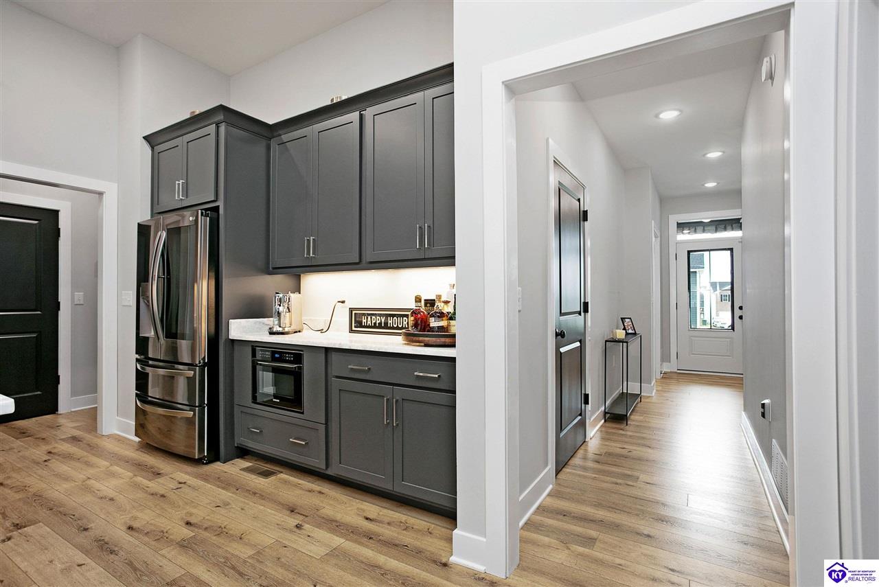 400 Ashwood Avenue Elizabethtown, KY 42701 #3