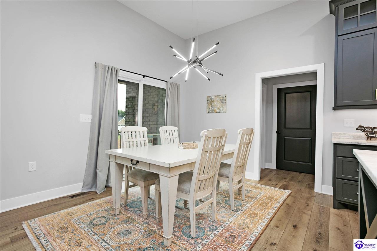 400 Ashwood Avenue Elizabethtown, KY 42701 #4