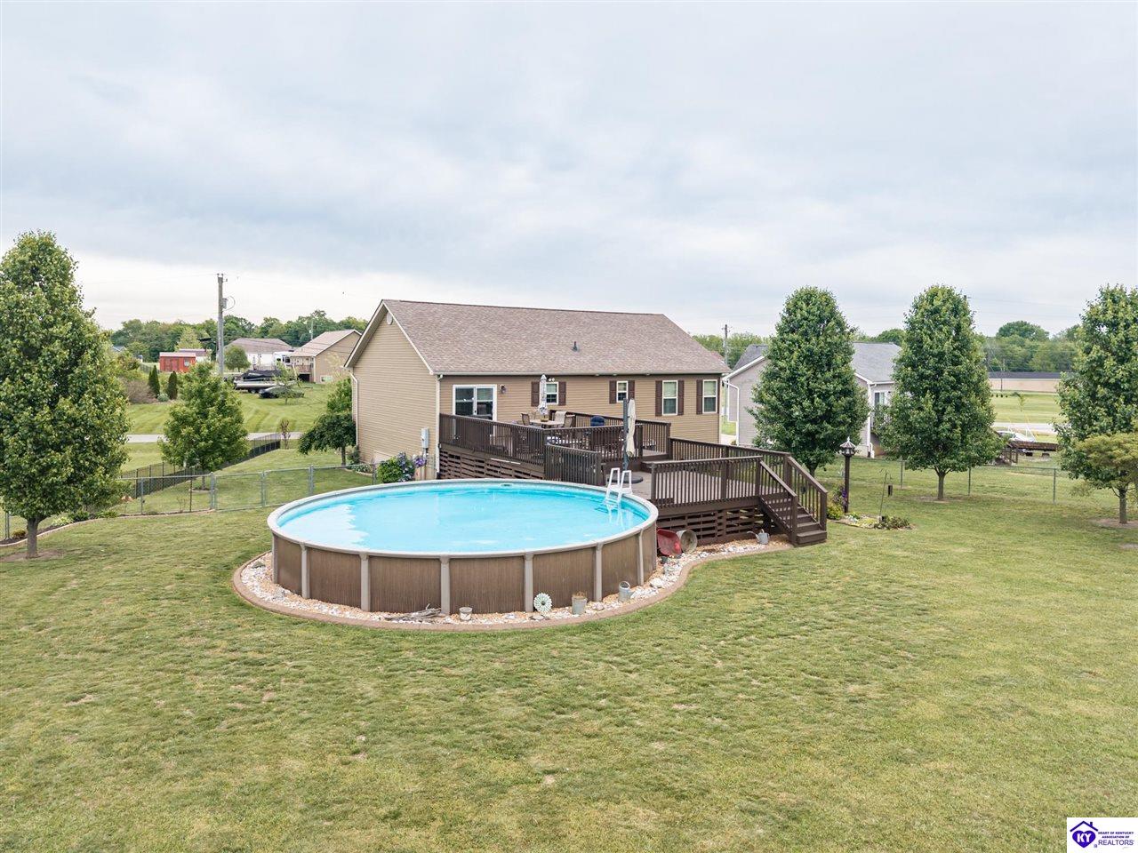 27 Reins Court Elizabethtown, KY 42701 #1