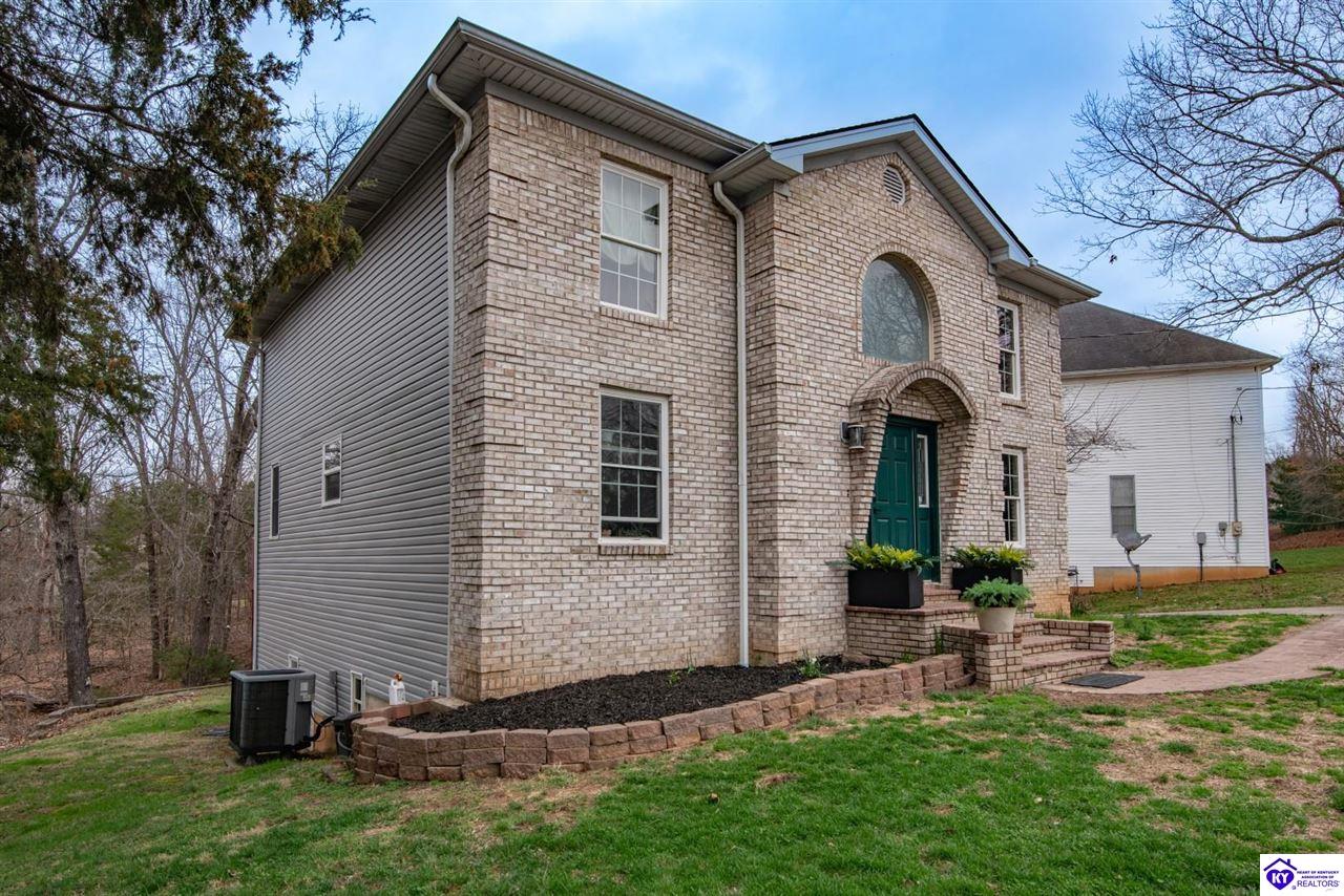 182 Woodview Drive Brandenburg, KY 40108 #1