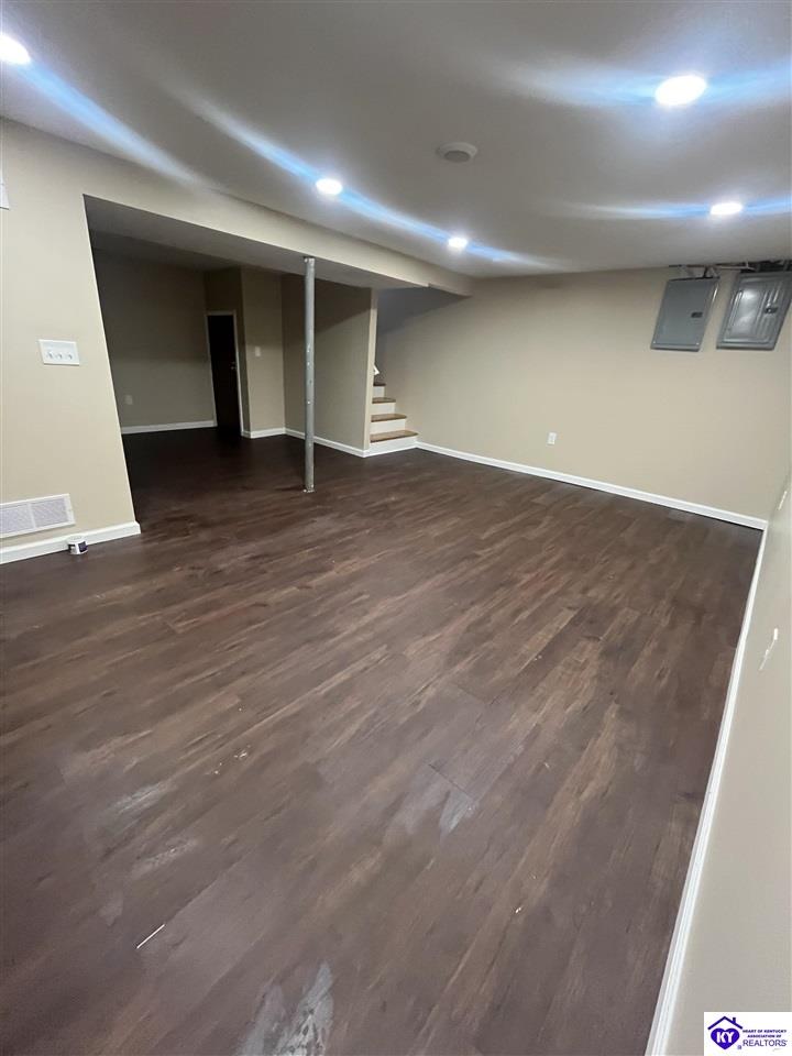 2407 Kings Cross Court Louisville, KY 40272 #4