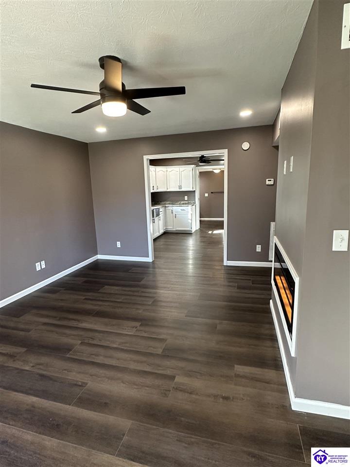 4634 Parker Grove Road Magnolia, KY 42757 #4