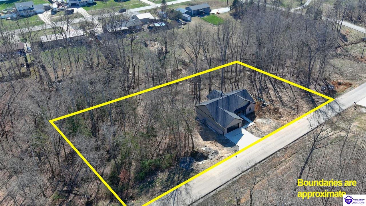 162 Secluded Circle Elizabethtown, KY 42701 #2