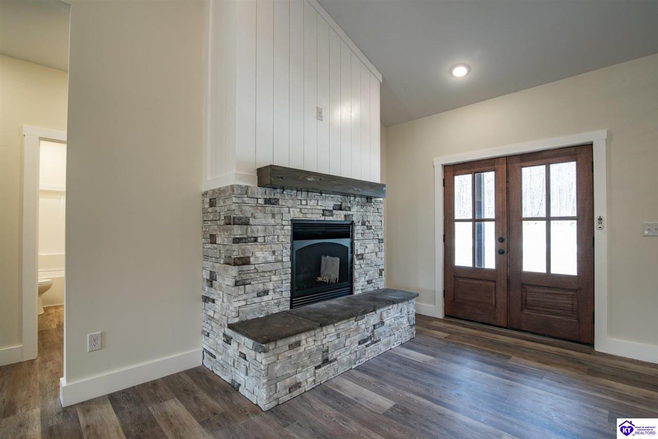 162 Secluded Circle Elizabethtown, KY 42701 #4