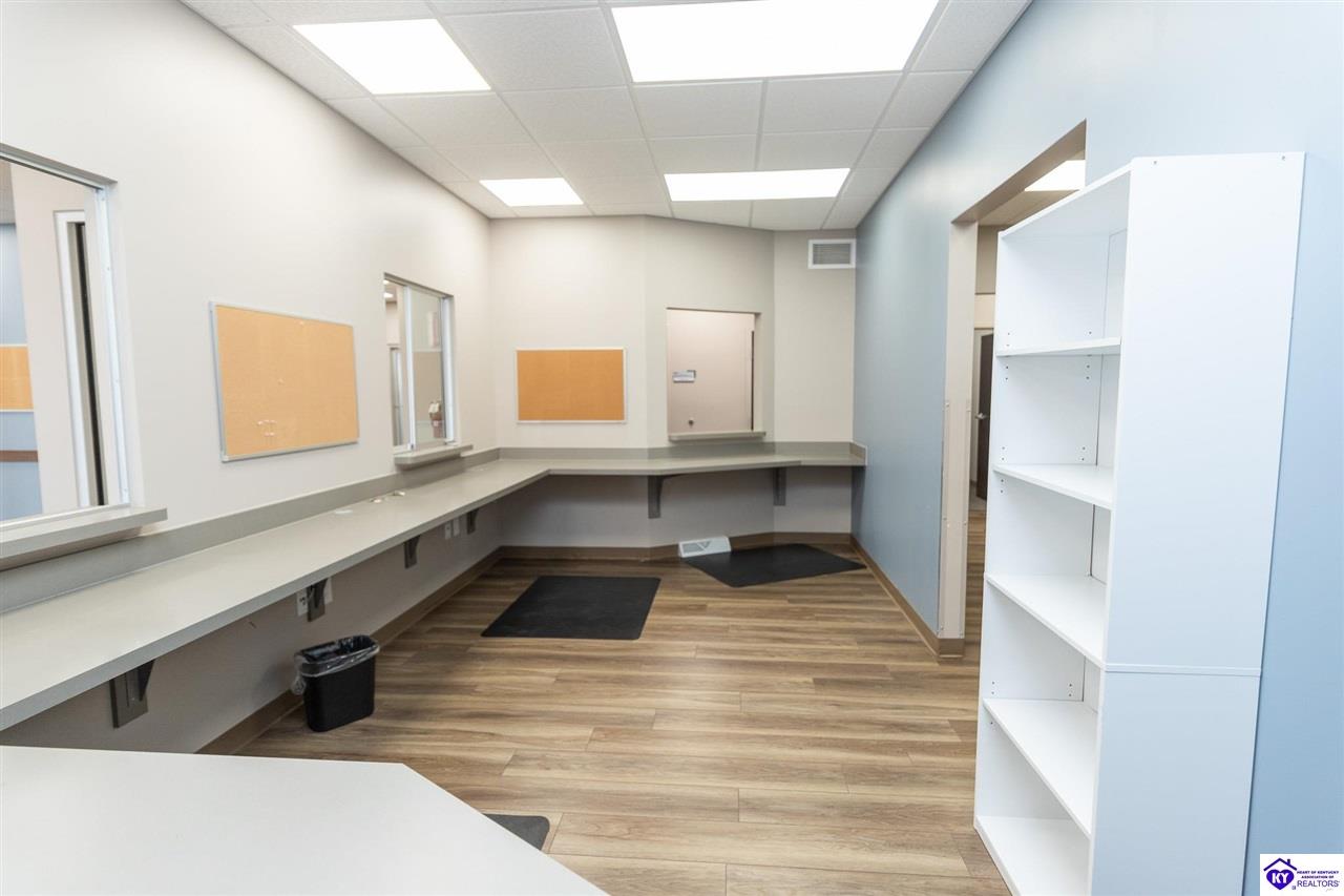 625 W Main Street Clarkson, KY 42726 #2