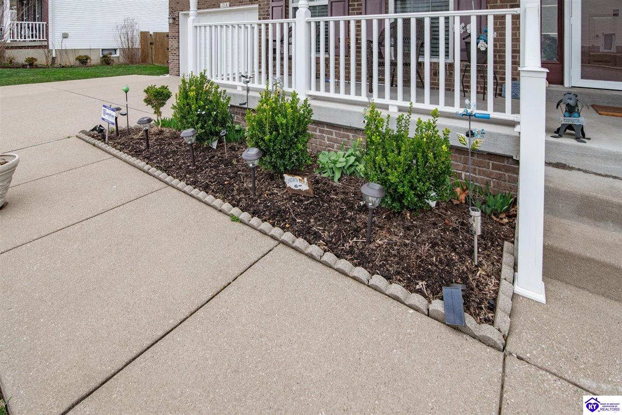 214 Riley Way Elizabethtown, KY 42701 #2