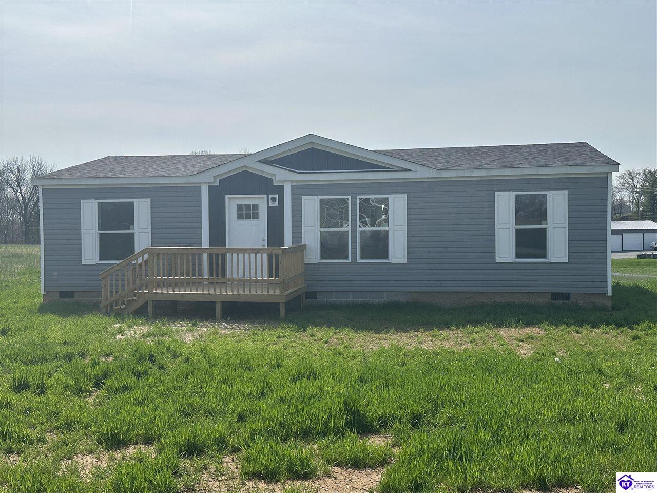 84 Drew LaneCampbellsville,&nbsp;KY&nbsp;42718