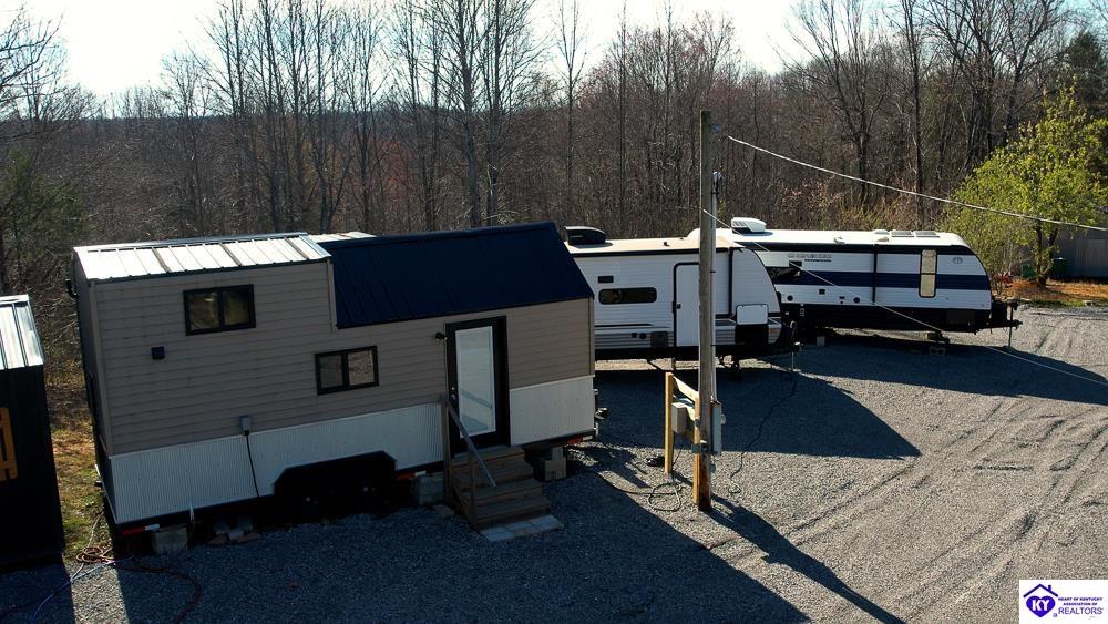 2323 Jones School RoadMount Sherman,&nbsp;KY&nbsp;42764