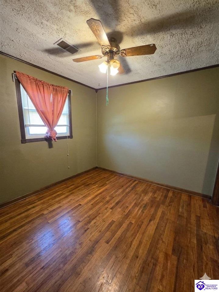 483 Smith Street Radcliff, KY 40160 #4