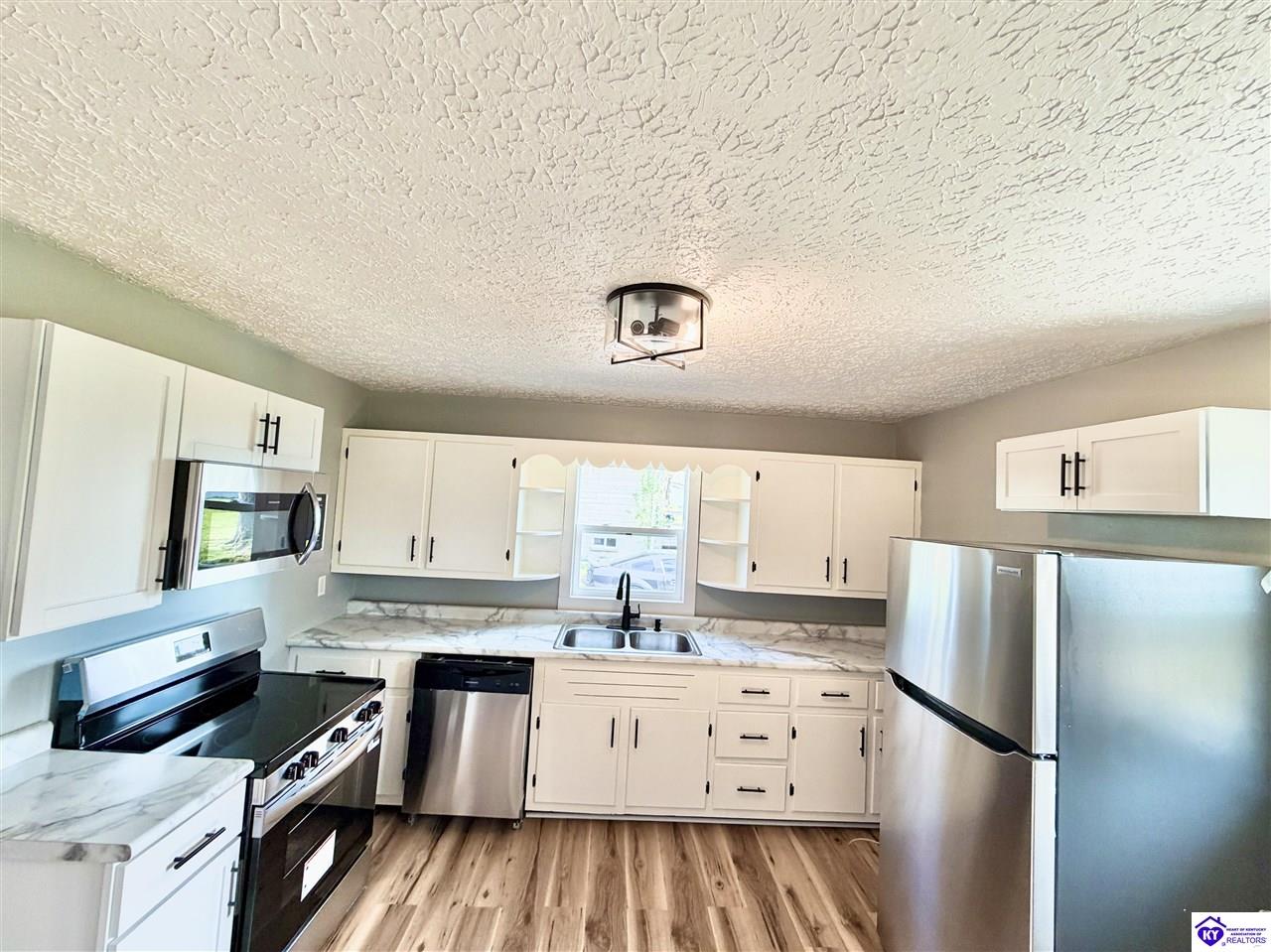 211 Lincoln Avenue Campbellsville, KY 42718 #2