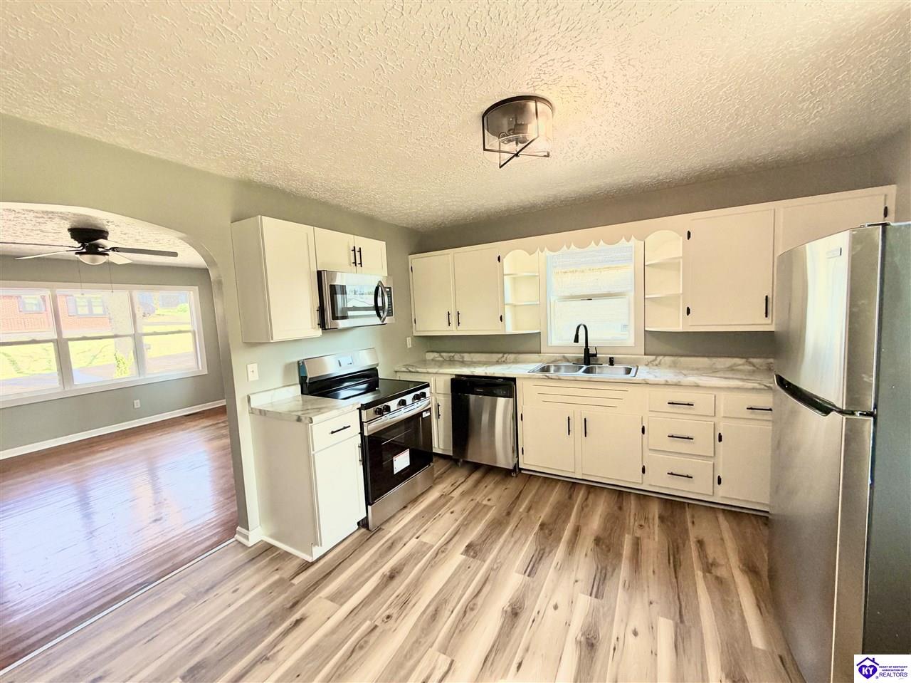 211 Lincoln Avenue Campbellsville, KY 42718 #3