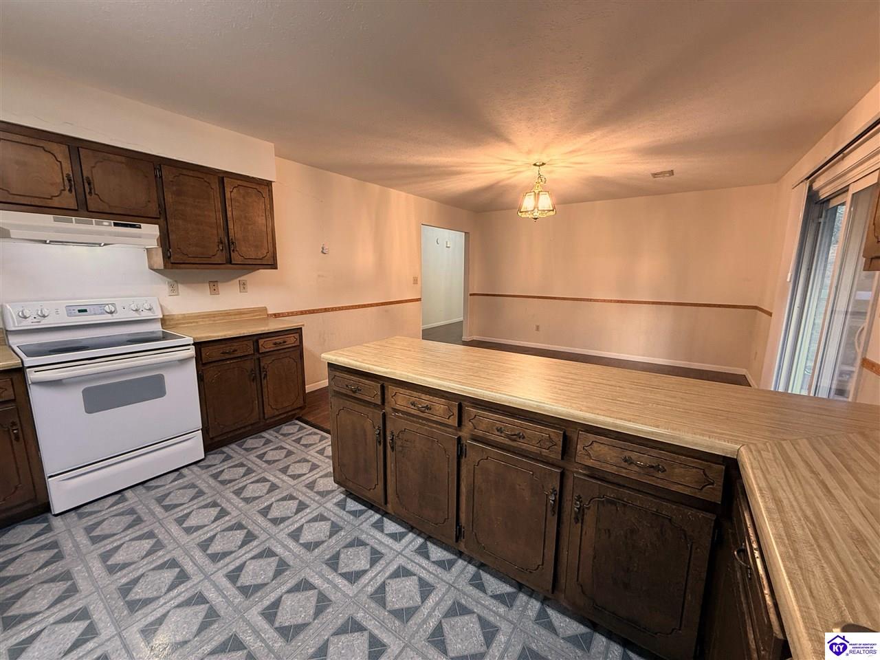 217 Carey Lane Elizabethtown, KY 42701 #2