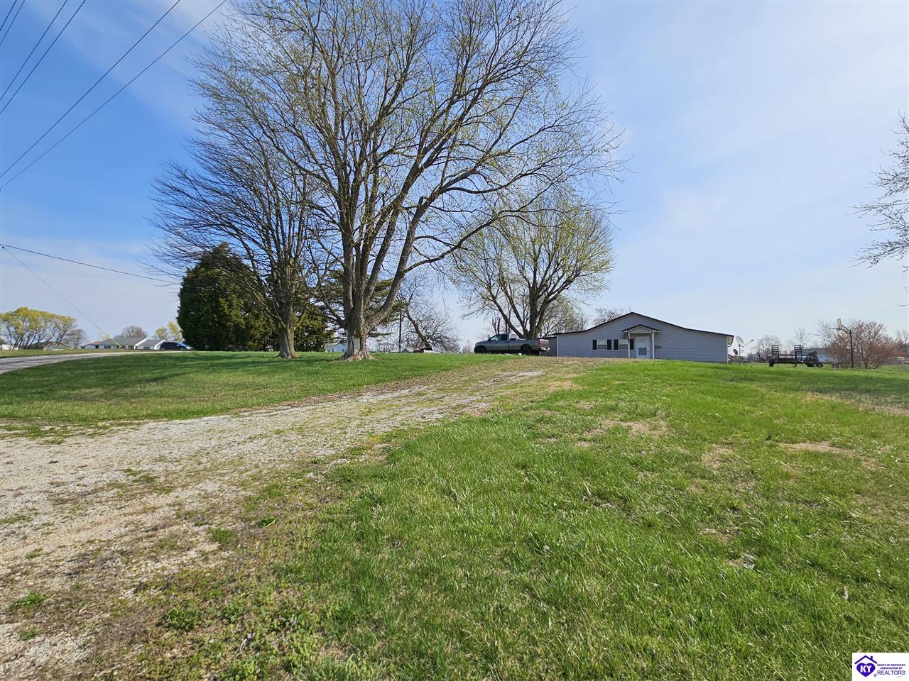 2097 Sonora Hardin Springs Road Sonora, KY 42776 #1