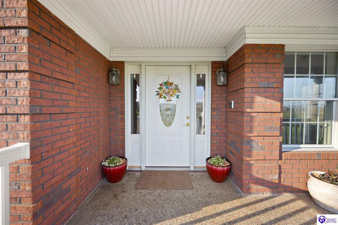 701 Oak Wood Lane Leitchfield, KY 42754 #4