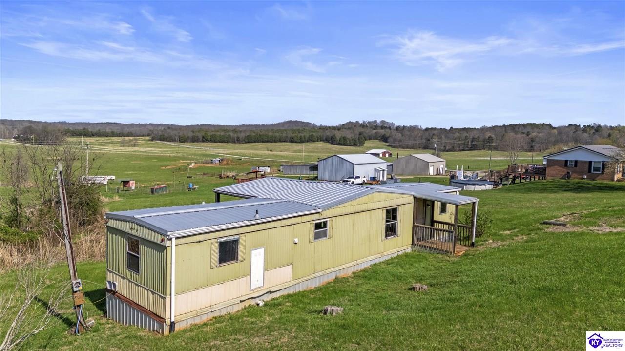 6474 Hardinsburg Road Cecilia, KY 42724 #3