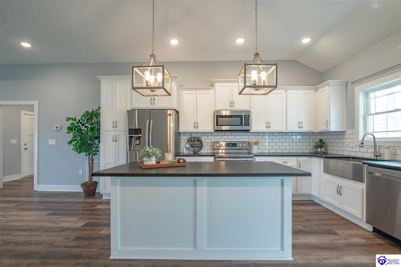 154 Sea Hero Drive Elizabethtown, KY 42701 #2