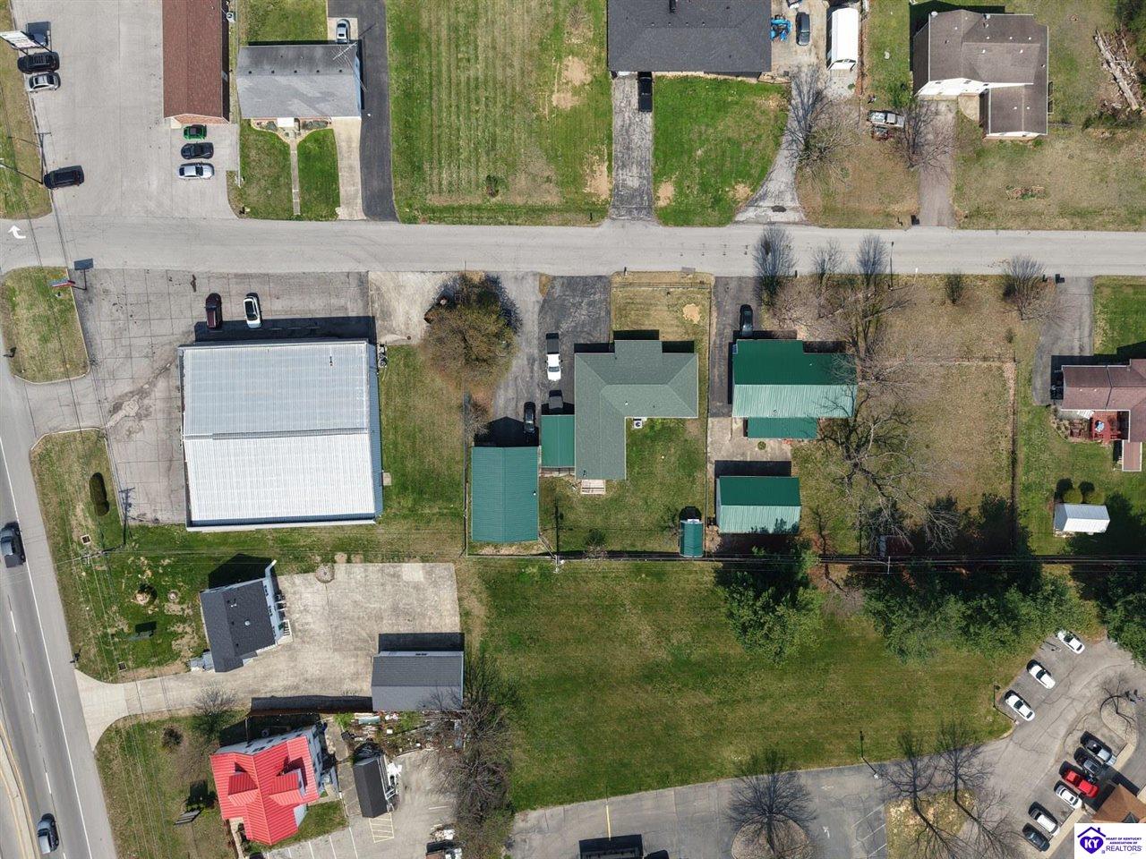 103 Howard Street Elizabethtown, KY 42701 #3