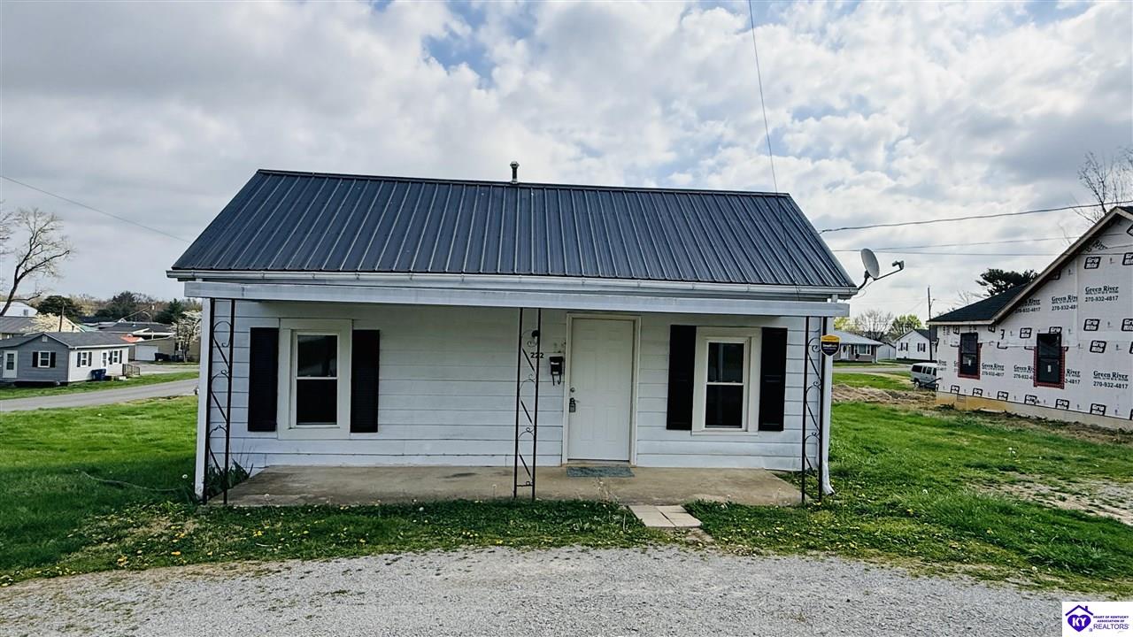 222 Wickliffe Avenue Campbellsville, KY 42718 #1