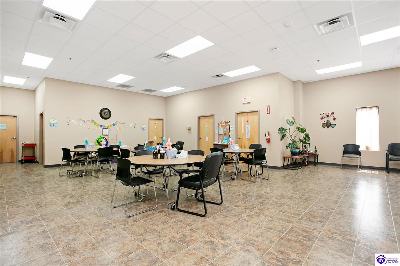805 Commerce Drive Leitchfield, KY 42754 #4