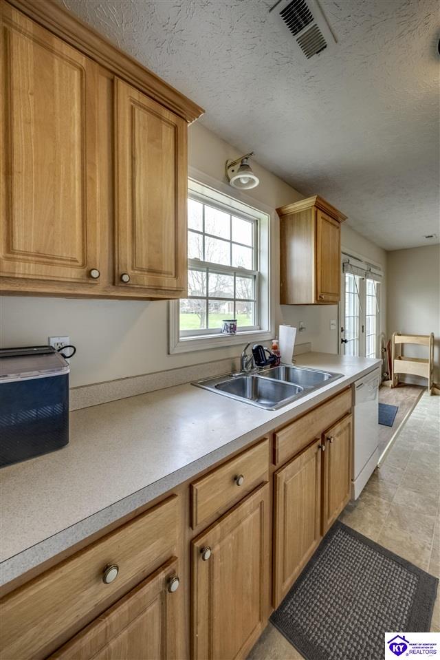 110 Tulip Drive Bardstown, KY 40004 #2