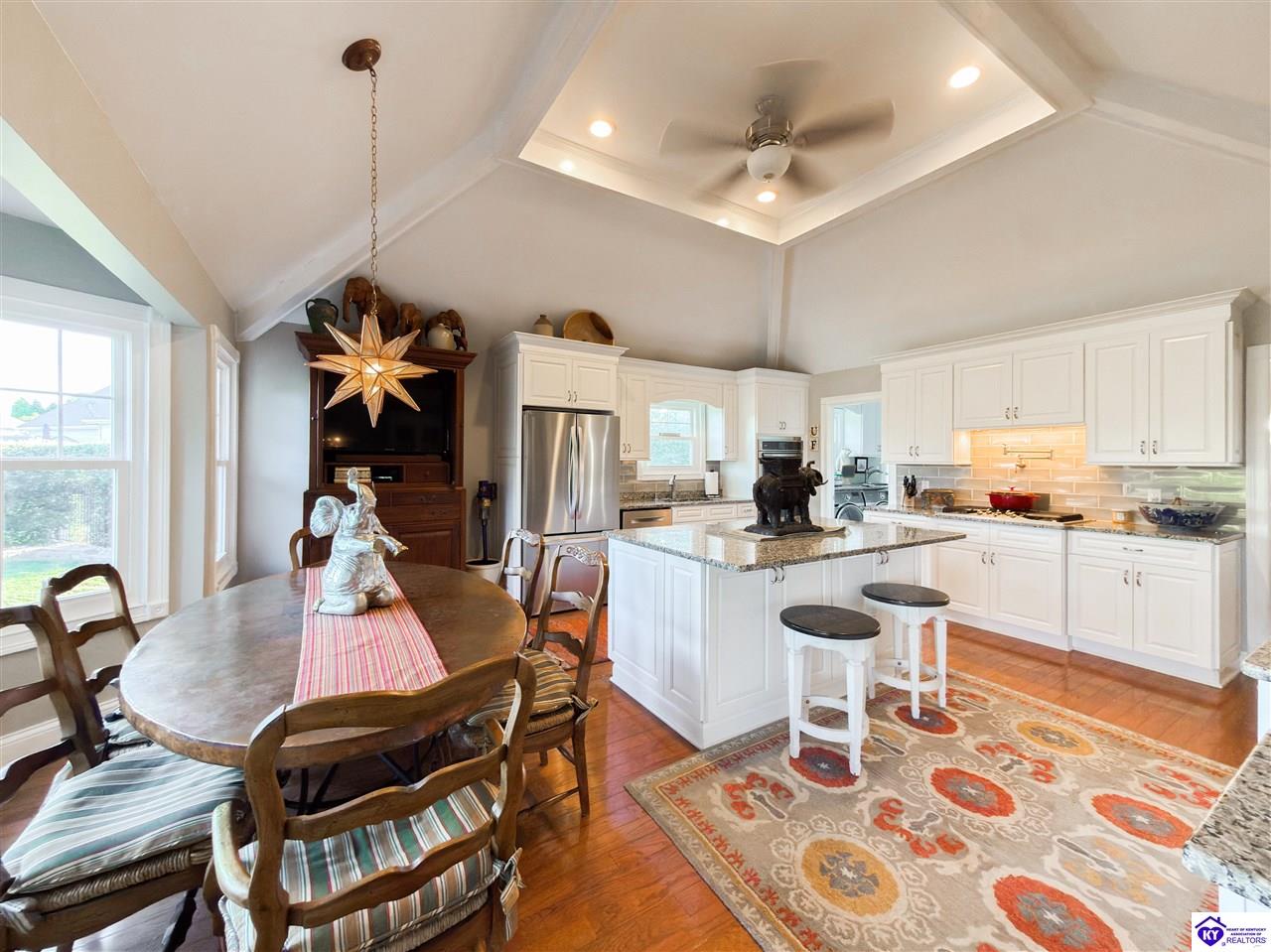 14 Fairway Drive Elizabethtown, KY 42701 #3