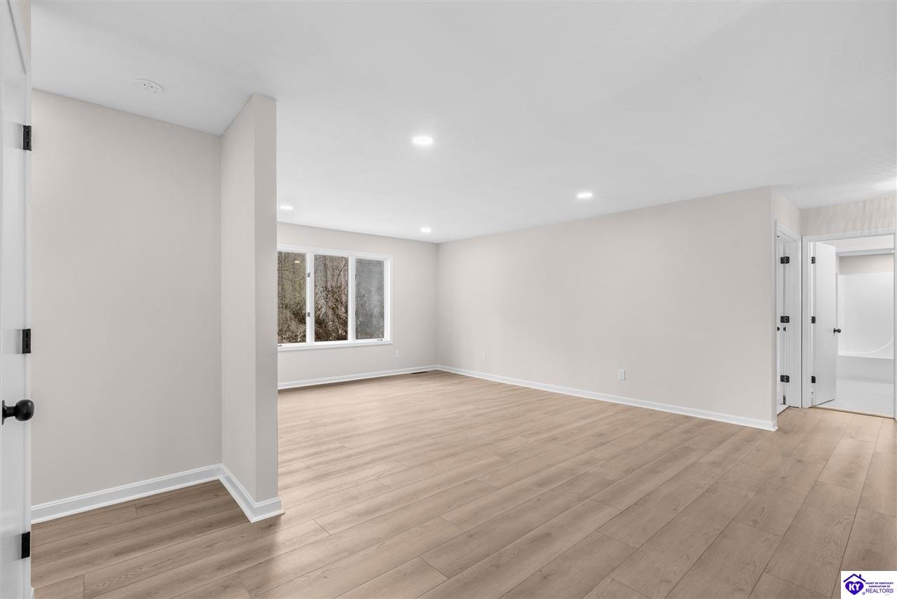 328 Thicket Drive Elizabethtown, KY 42701 #2