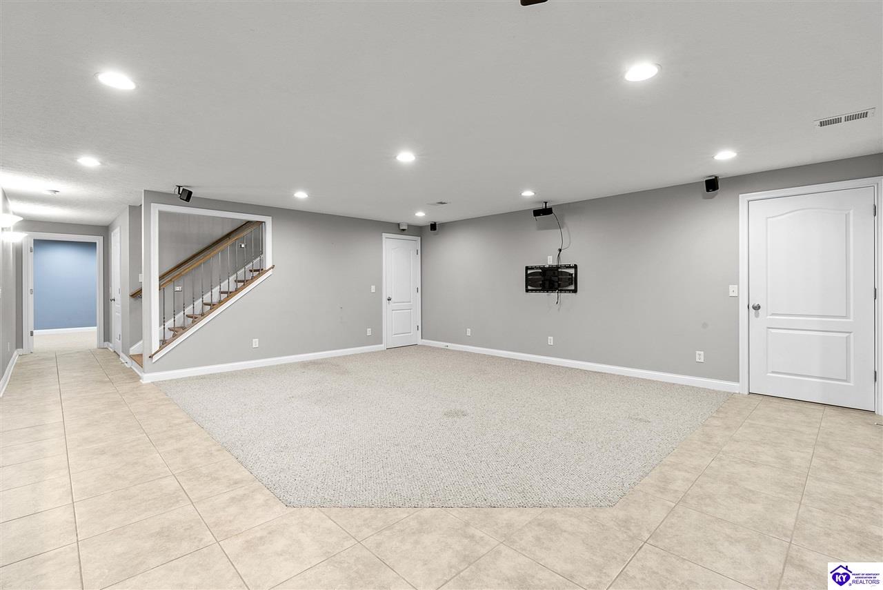 97 St John Church Road Elizabethtown, KY 42701 #3