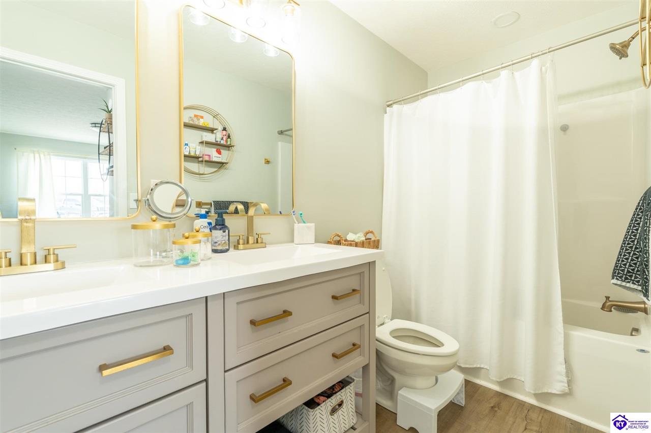 107 Walker Court Elizabethtown, KY 42701 #2