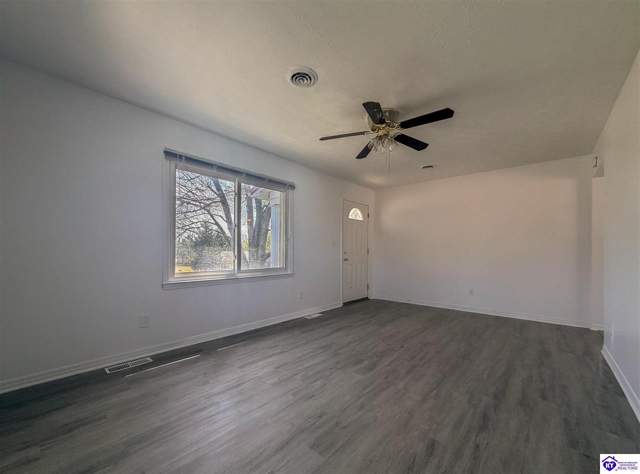 50 W Tophill Terrace Elizabethtown, KY 42701 #2