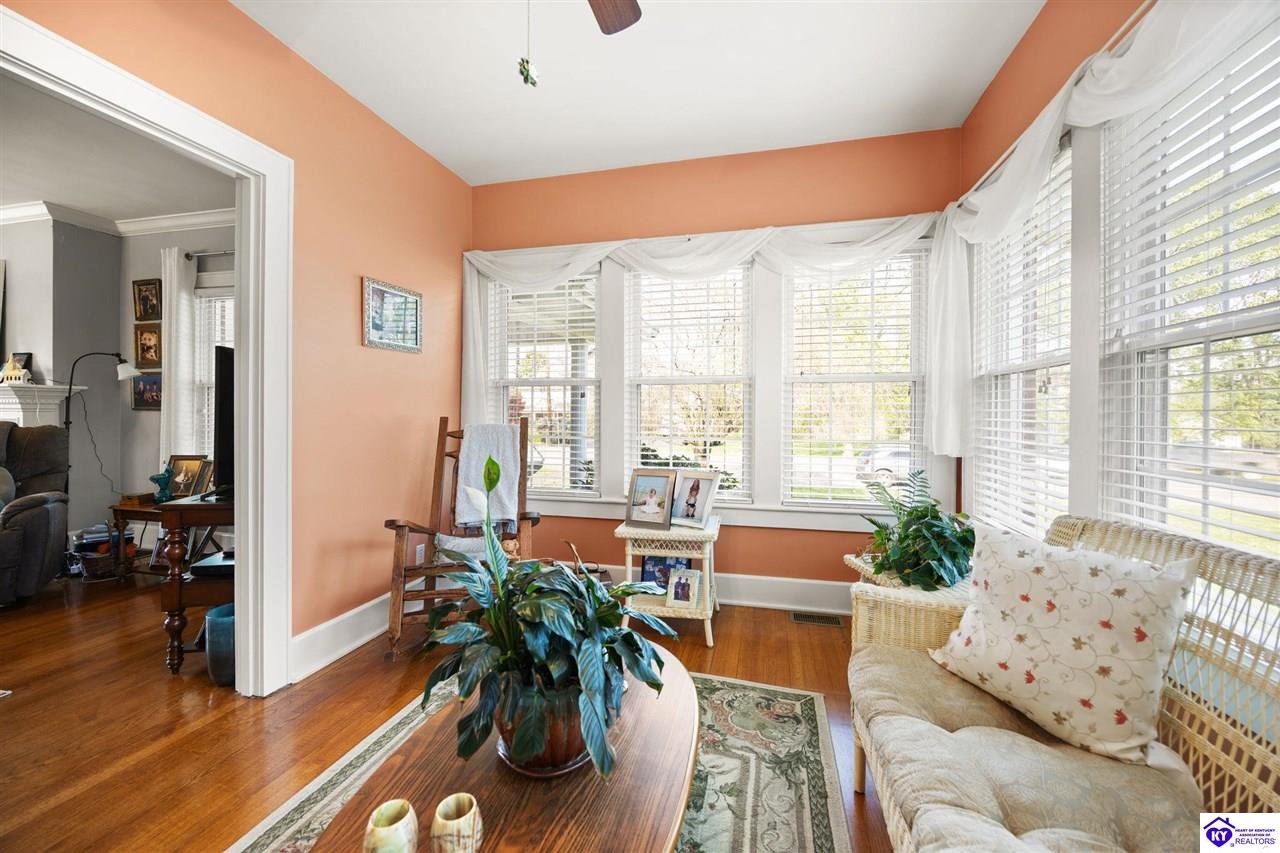 802 Lebanon Avenue Campbellsville, KY 42718 #4