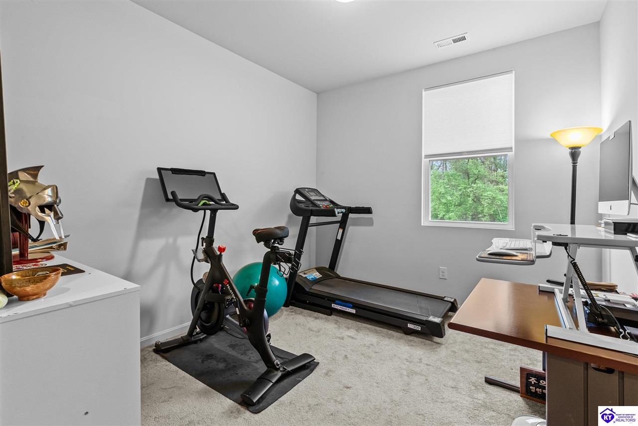 12034 Wooden Trace Drive Louisville, KY 40229 #4