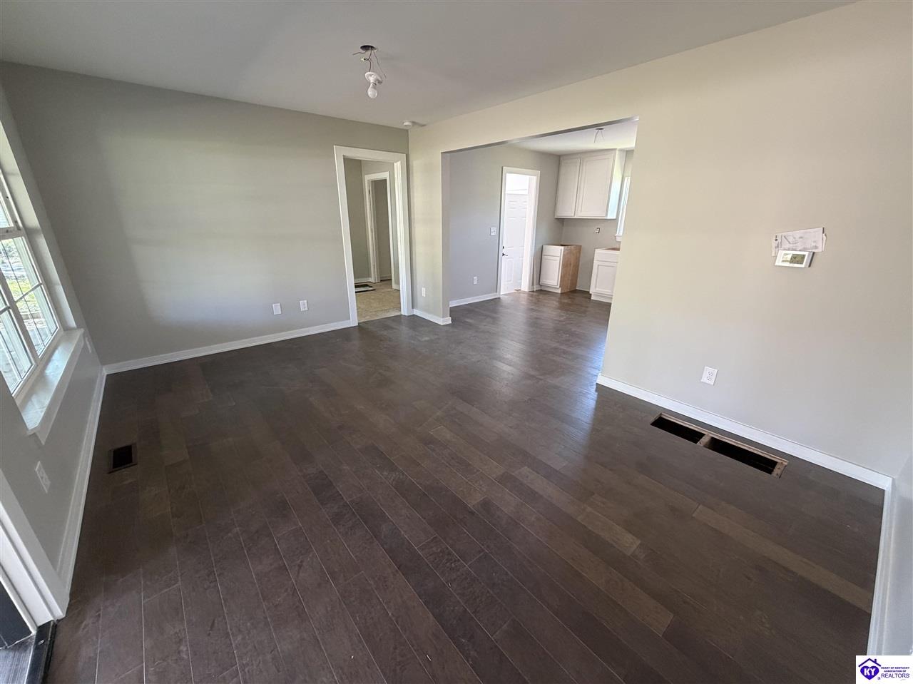 105 Hayward Road Vine Grove, KY 40175 #3