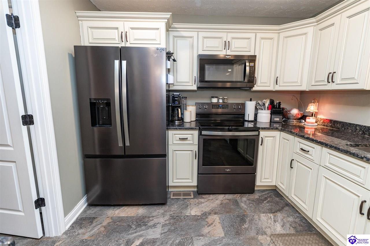 124 Alcott Court Elizabethtown, KY 42701 #4