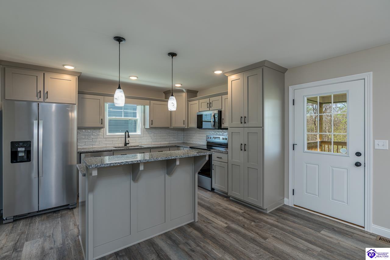 389 Williamsburg Drive Mount Washington, KY 40004 #1