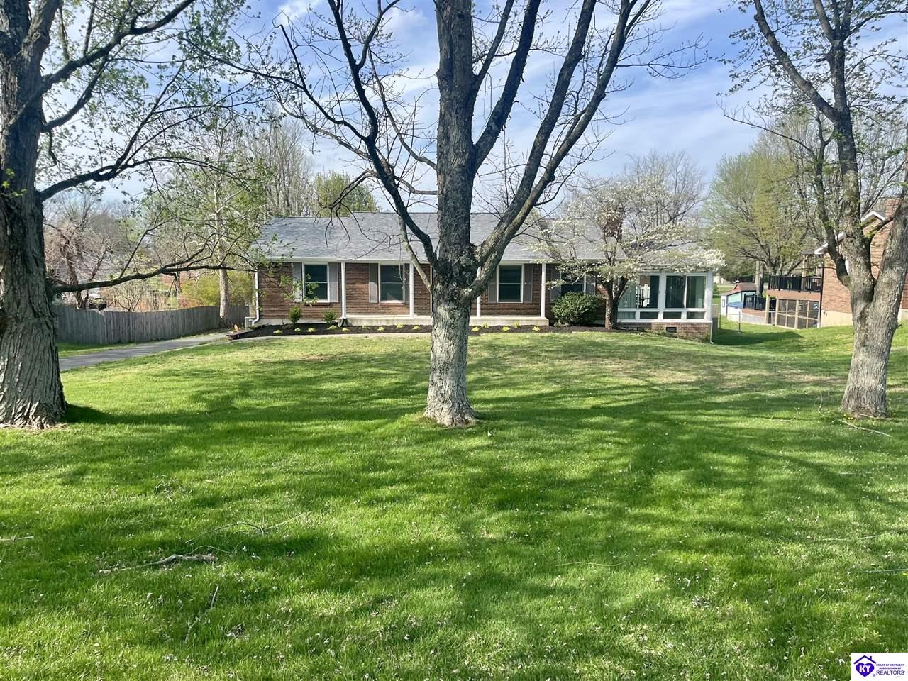 1623 Hutcherson Lane Elizabethtown, KY 42701 #2