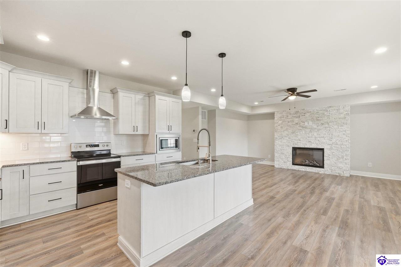 113 Ascension Way Elizabethtown, KY 42701 #4