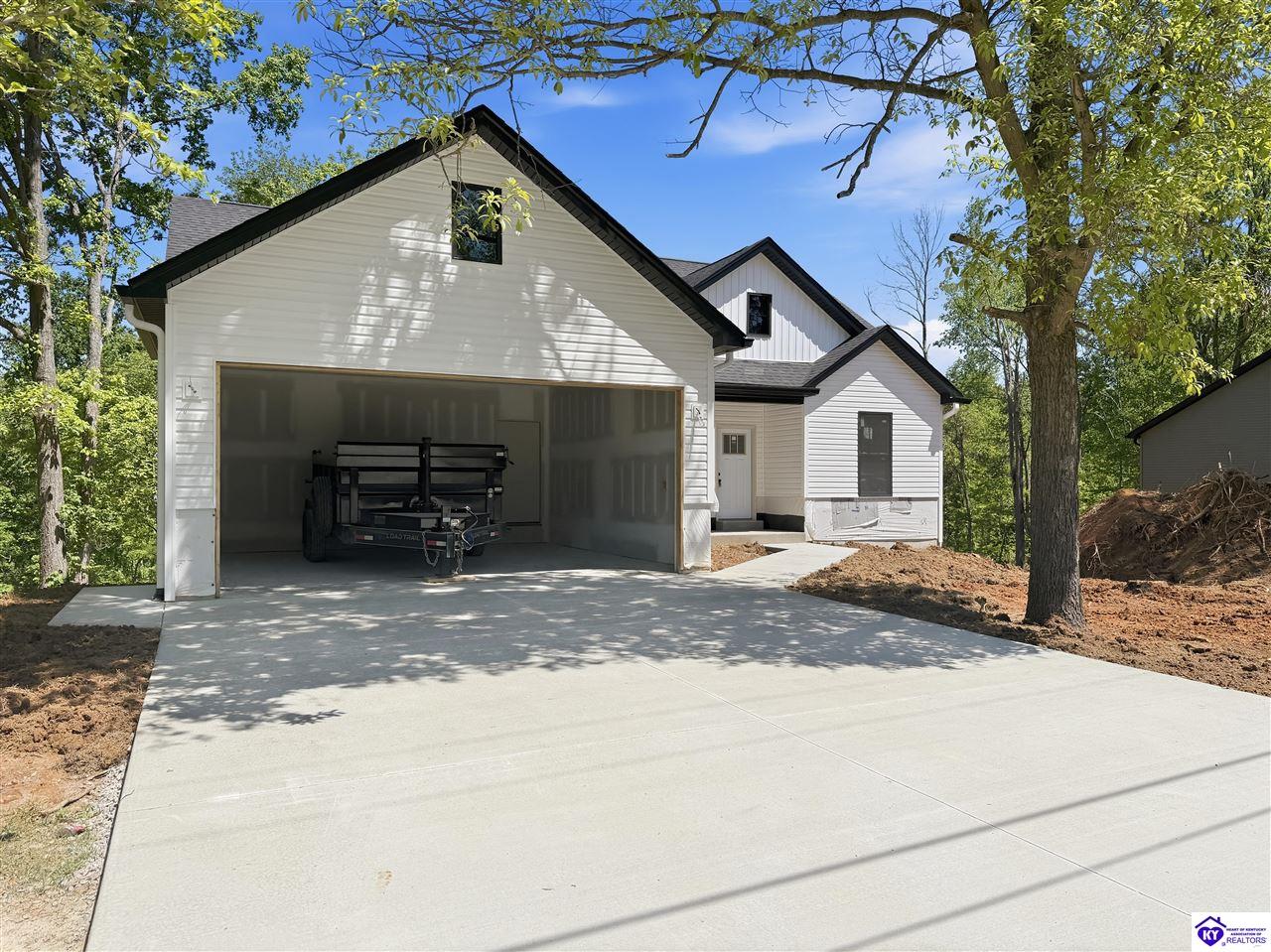 220 Quail Run Brandenburg, KY 40108 #1