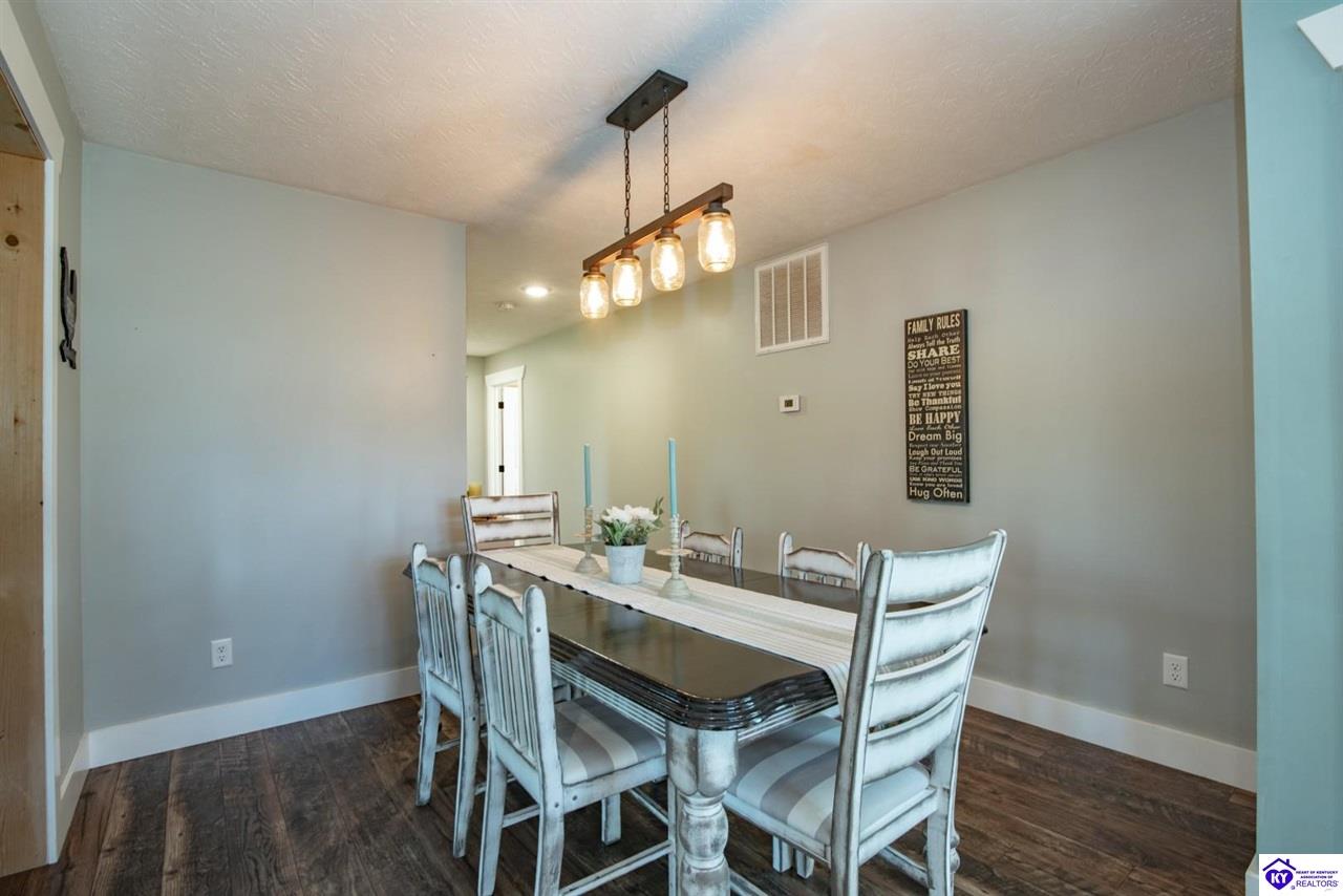 2974 Bacon Creek Road Elizabethtown, KY 42701 #2