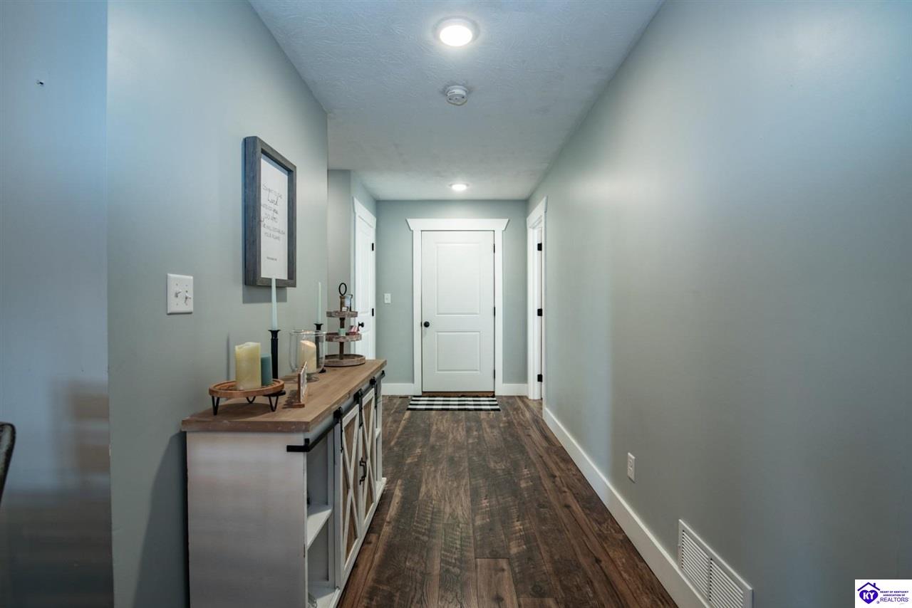 2974 Bacon Creek Road Elizabethtown, KY 42701 #3