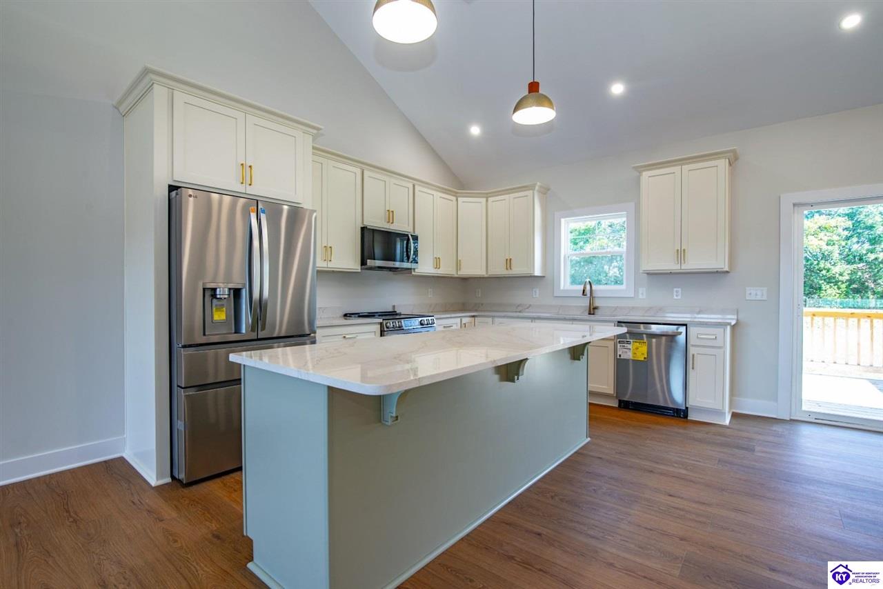 236 Wild Deer Drive Elizabethtown, KY 42701 #3