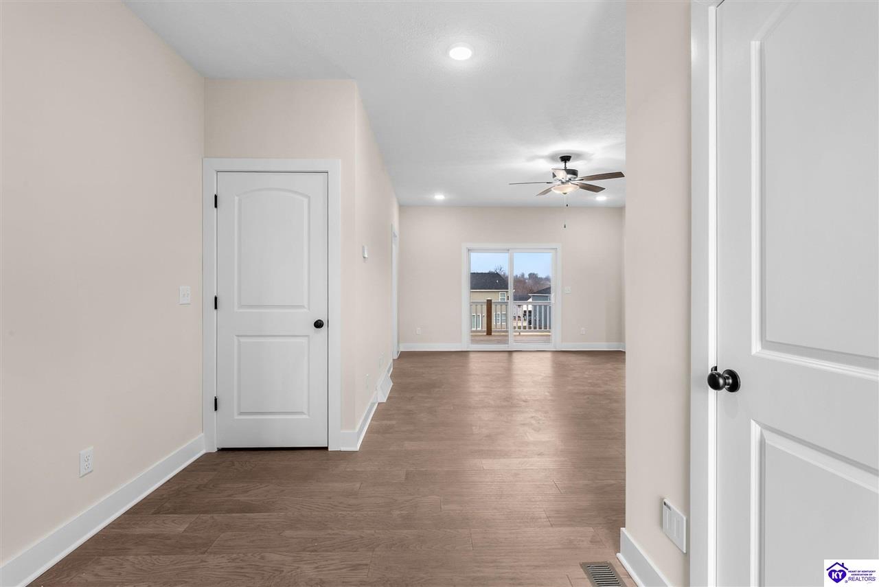 505 Ashwood Avenue Elizabethtown, KY 42701 #3