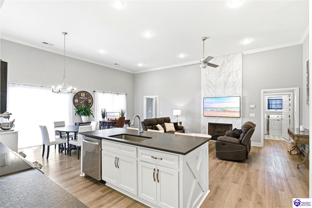 75 Marian Court Elizabethtown, KY 42701 #4