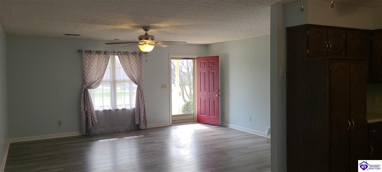 100 Caldwell Avenue Bardstown, KY 40004 #1