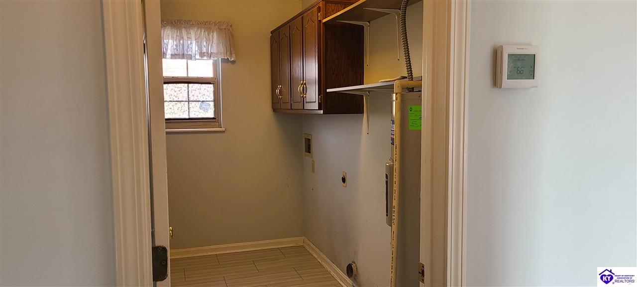 100 Caldwell Avenue Bardstown, KY 40004 #2