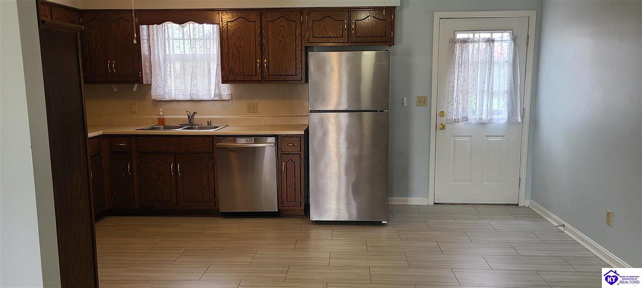 100 Caldwell Avenue Bardstown, KY 40004 #3