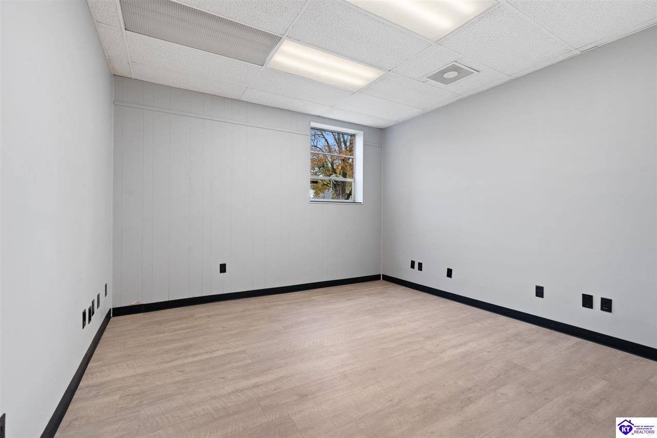 202 N Mulberry Street Elizabethtown, KY 42701 #4