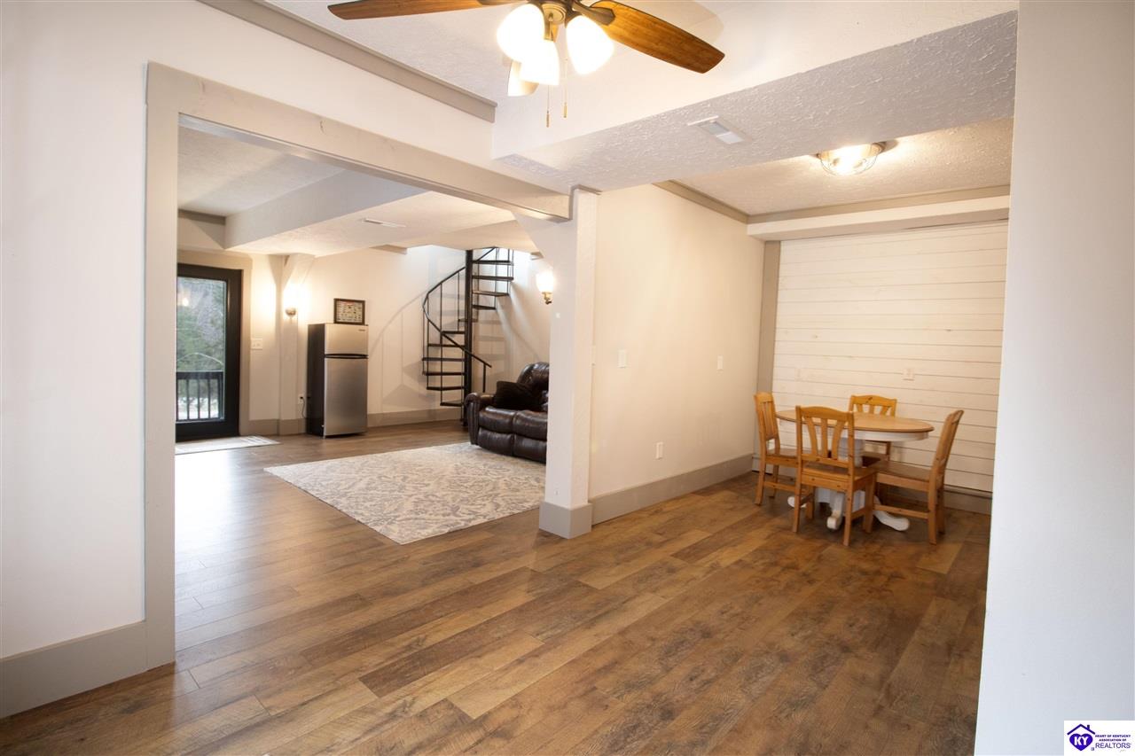 1870 Brier Creek Road Mammoth Cave, KY 42259 #2