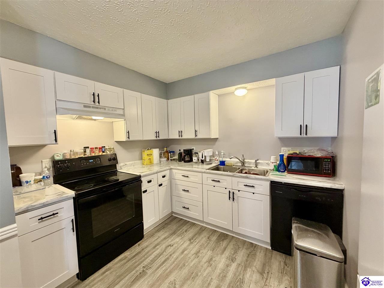 2612 Vonoa Drive Radcliff, KY 40160 #3