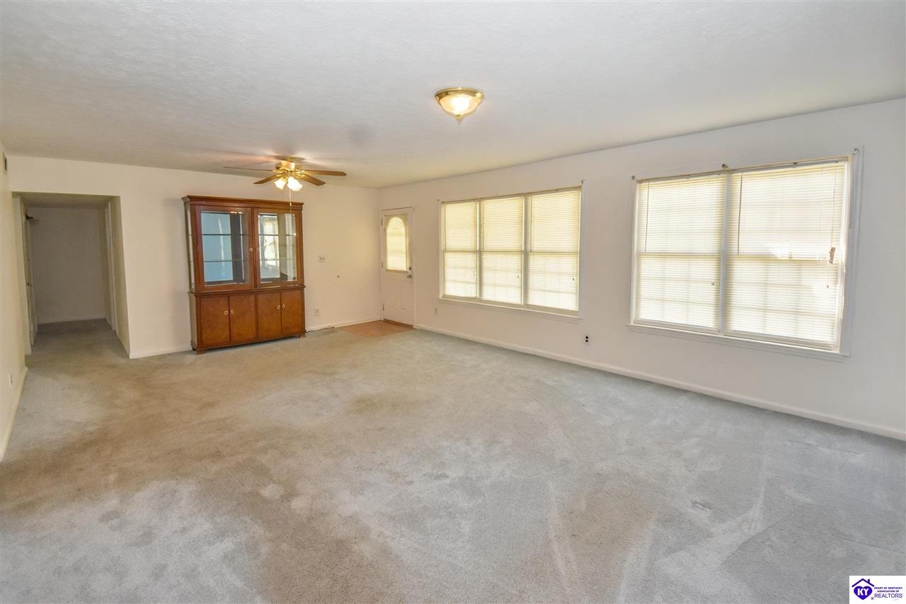 13507 Tennis Boulevard Louisville, KY 40272 #2