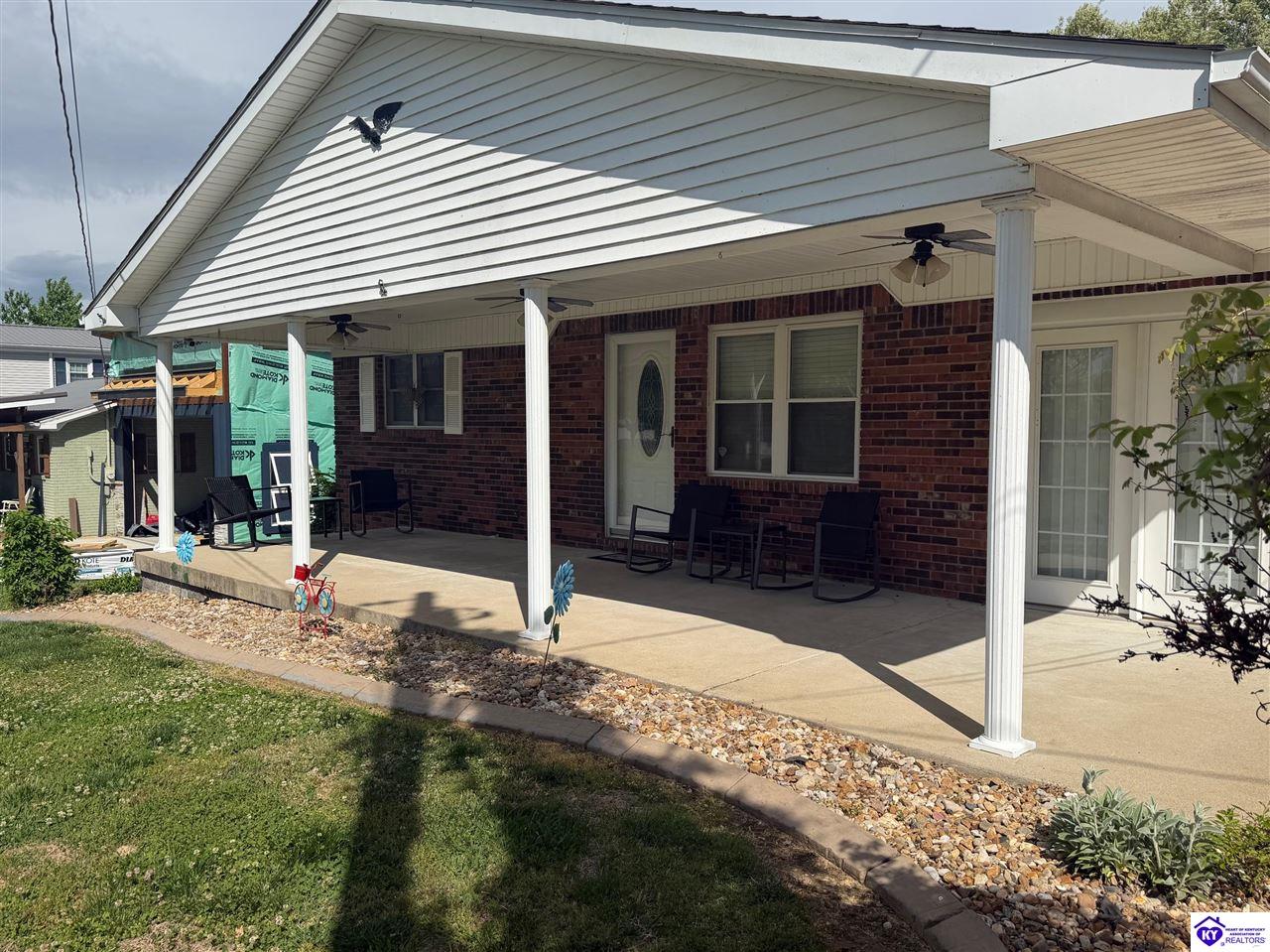 2908 Cannons Point Lane McDaniels, KY 40152 #1